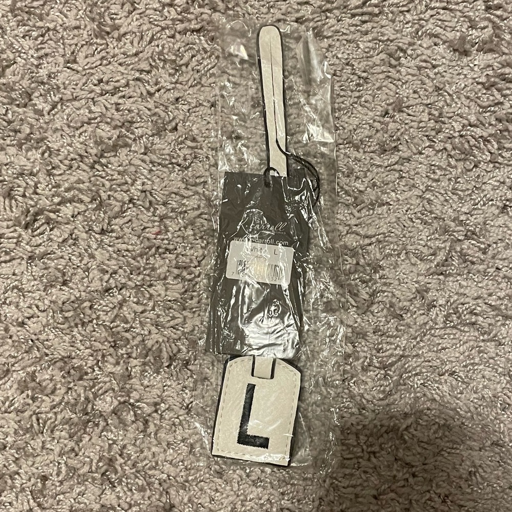 NWT “K•Carroll” Bag Tag Monogram Letter “L” White Bag Tag with “Black” Letter